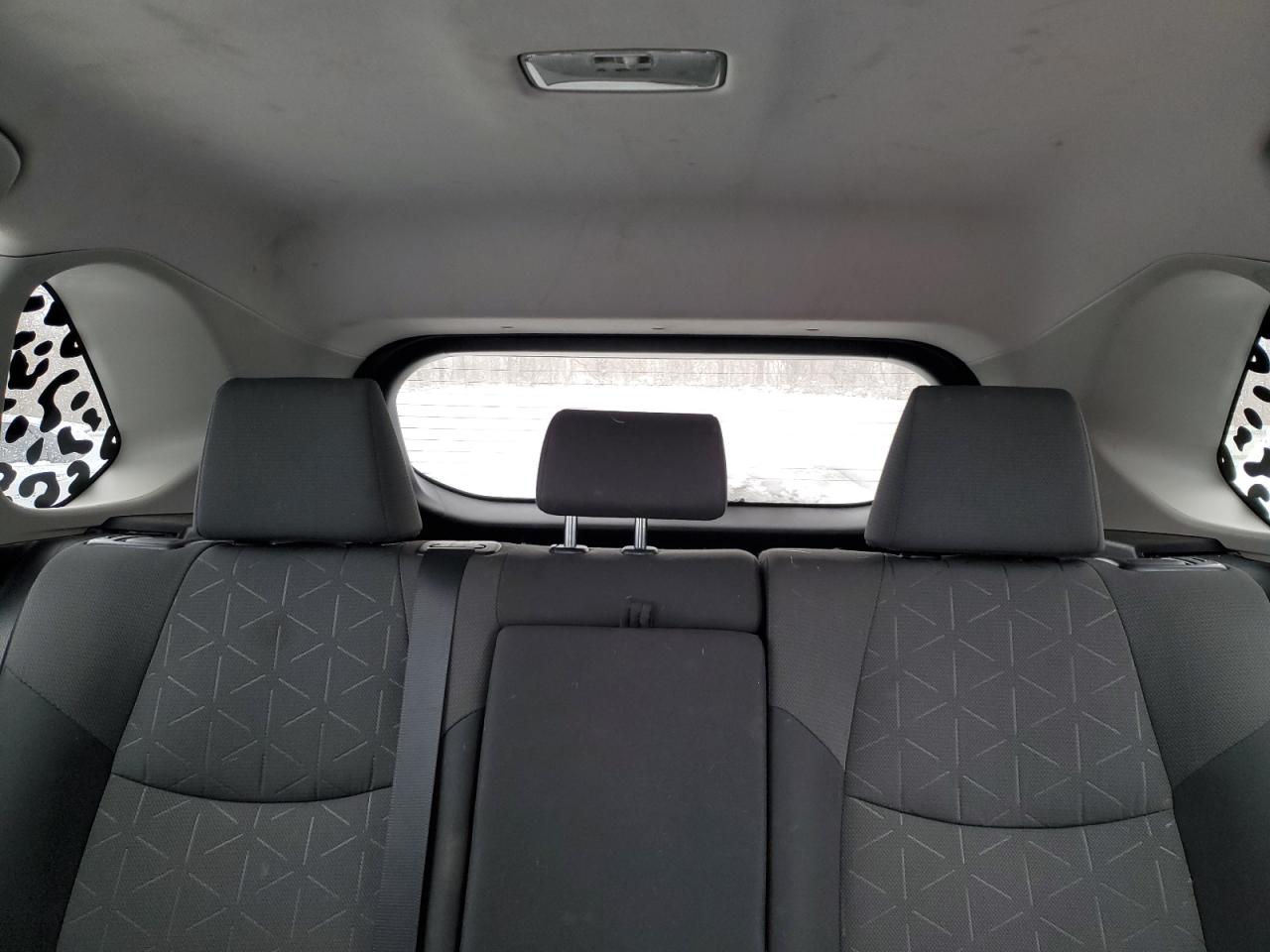 2020 Toyota RAV 4 - Image 10