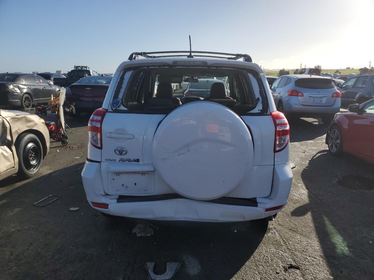 2010 Toyota RAV 4 - Image 6