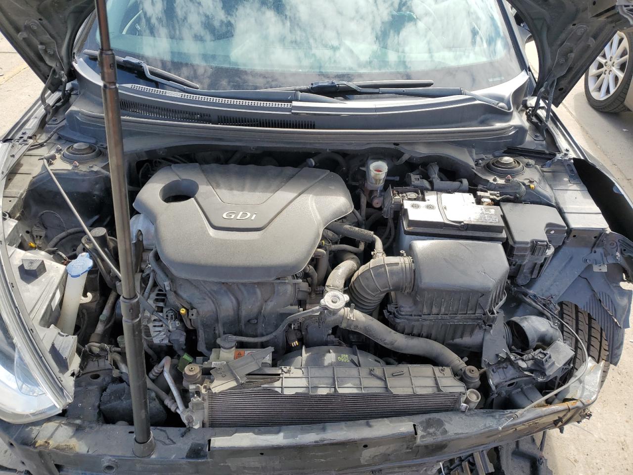 2013 Hyundai Veloster - Image 11
