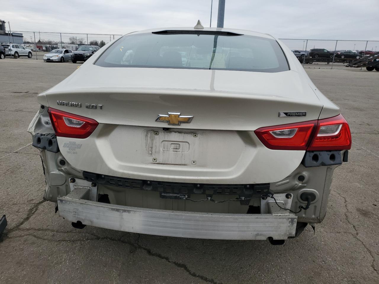 2016 Chevrolet Malibu - Image 6