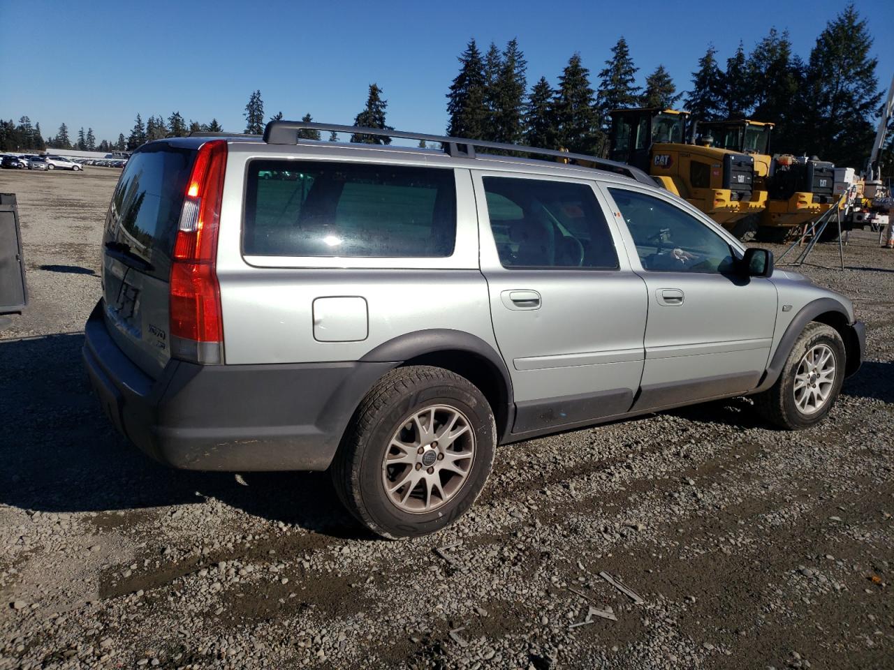 2004 Volvo XC70 - Image 3