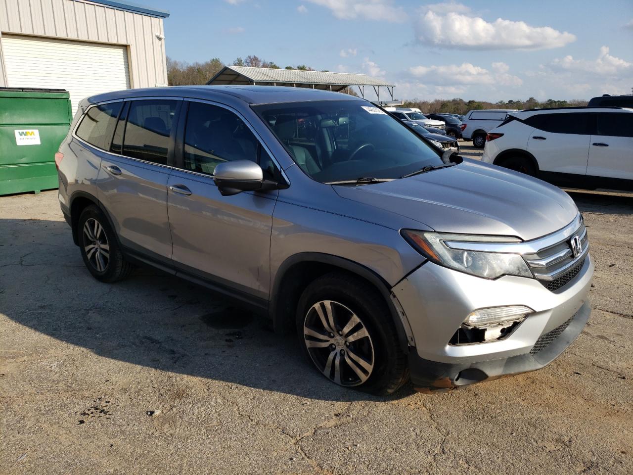 2017 Honda Pilot - Image 4
