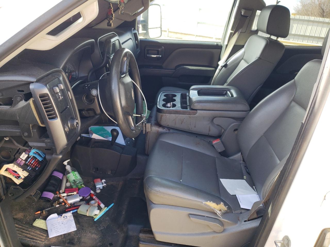 2015 Chevrolet Silverado - Image 7