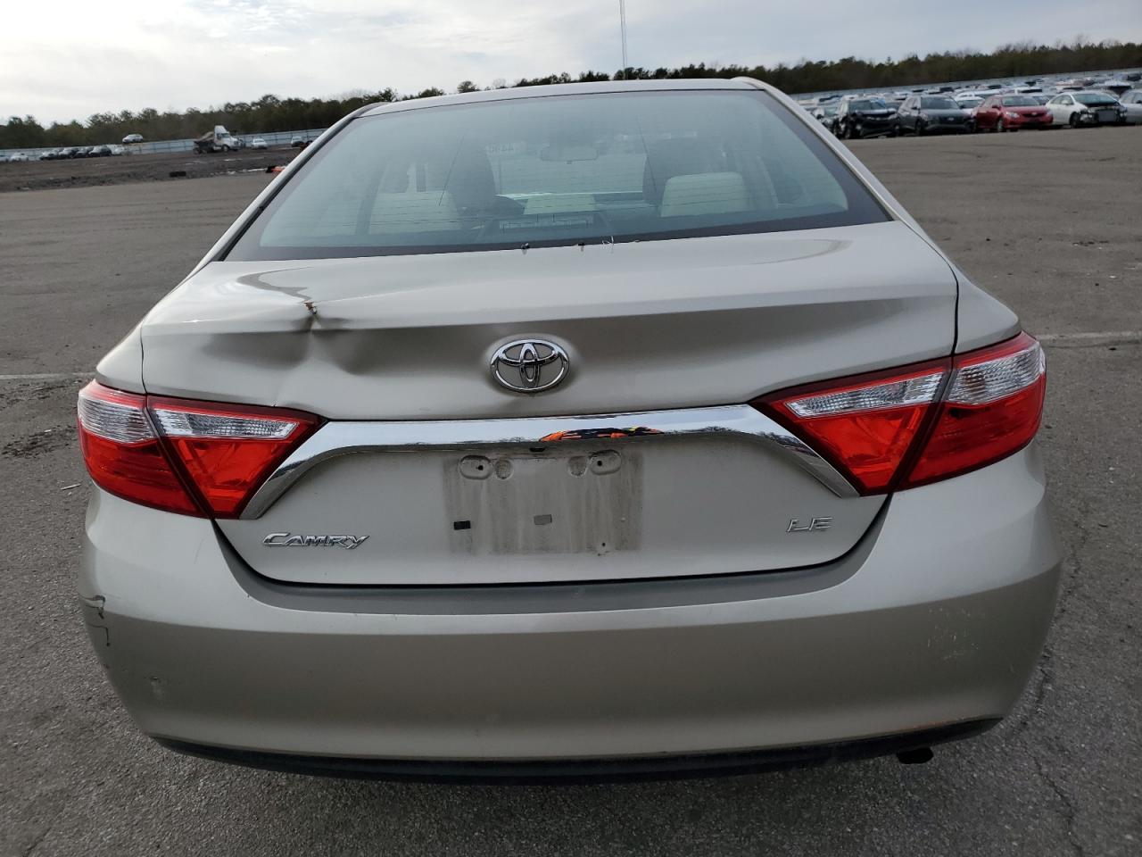 2016 Toyota Camry - Image 6