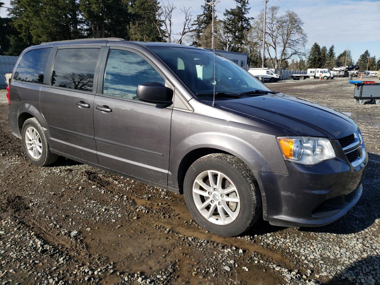 2015 Dodge Caravan - Image 4
