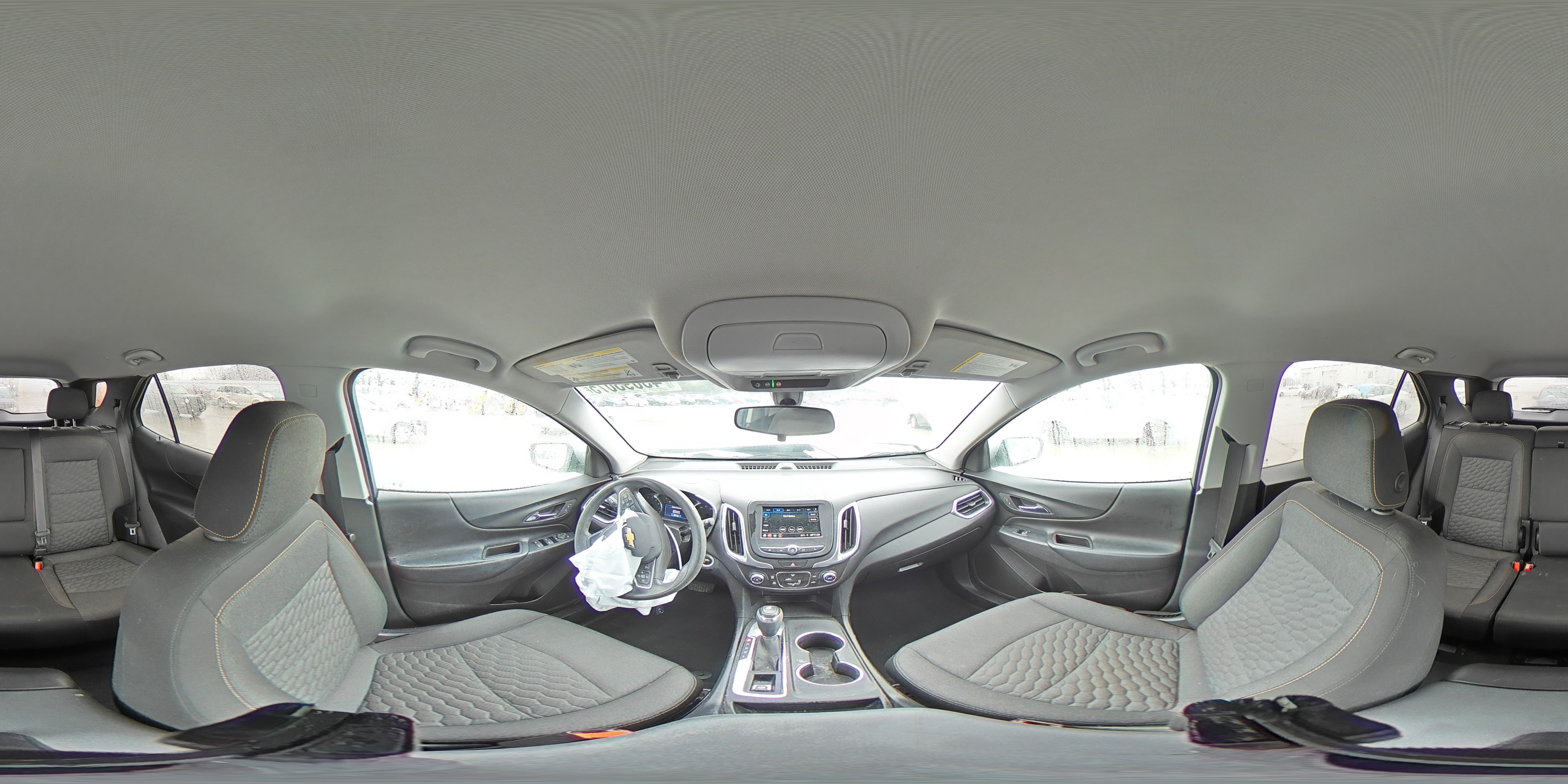 2019 Chevrolet Equinox - Image 13