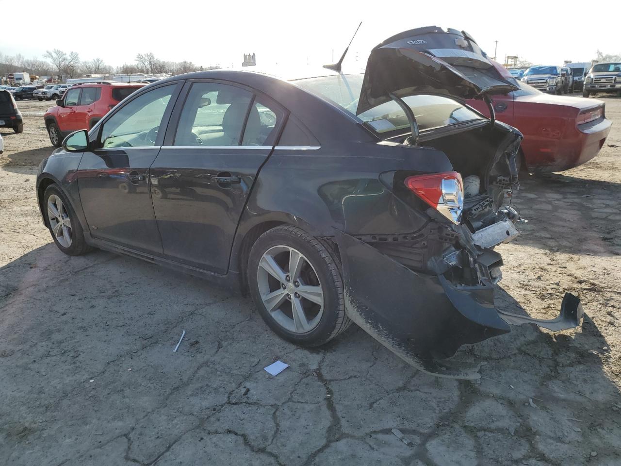 2014 Chevrolet Cruze - Image 2