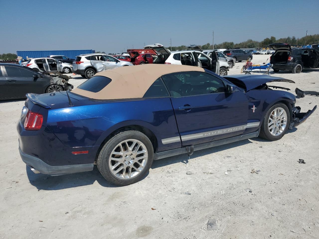 2012 Ford Mustang - Image 3