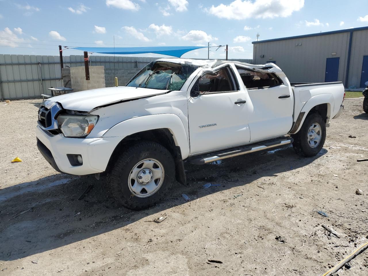 2015 Toyota Tacoma - Image 1