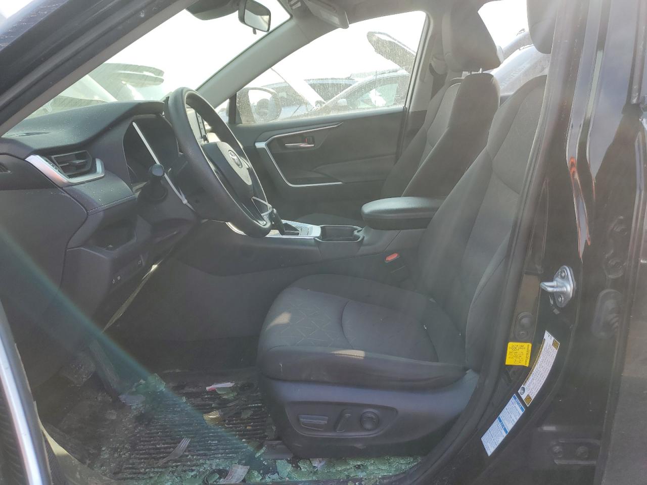 2019 Toyota RAV 4 - Image 7