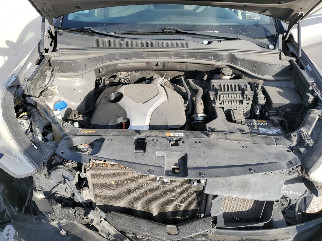 2013 Hyundai Santa Fe - Image 13