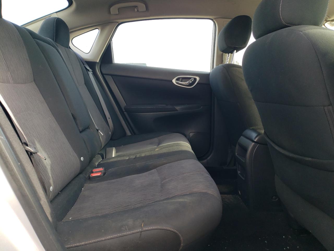 2014 Nissan Sentra - Image 10