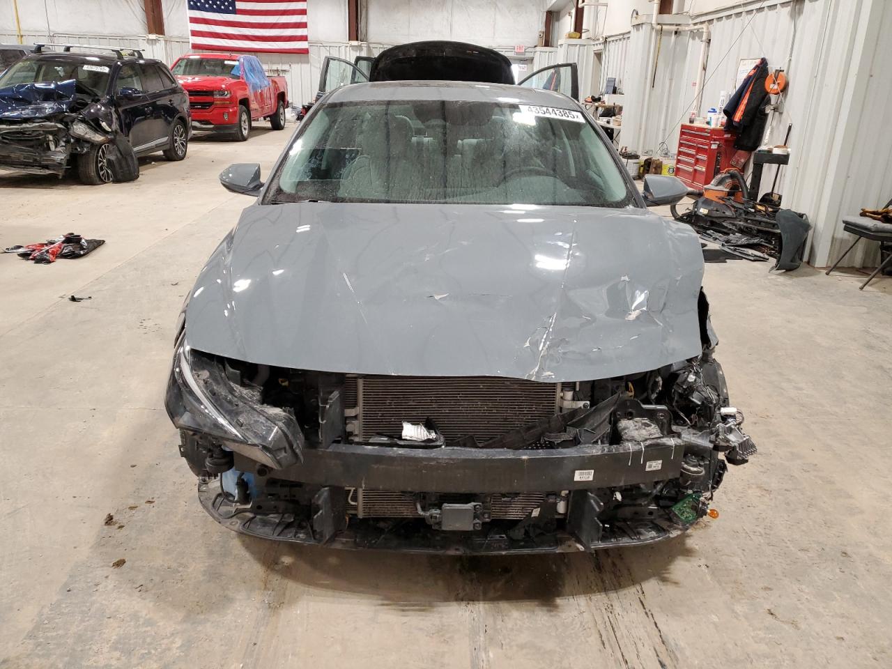 2022 Hyundai Elantra - Image 5