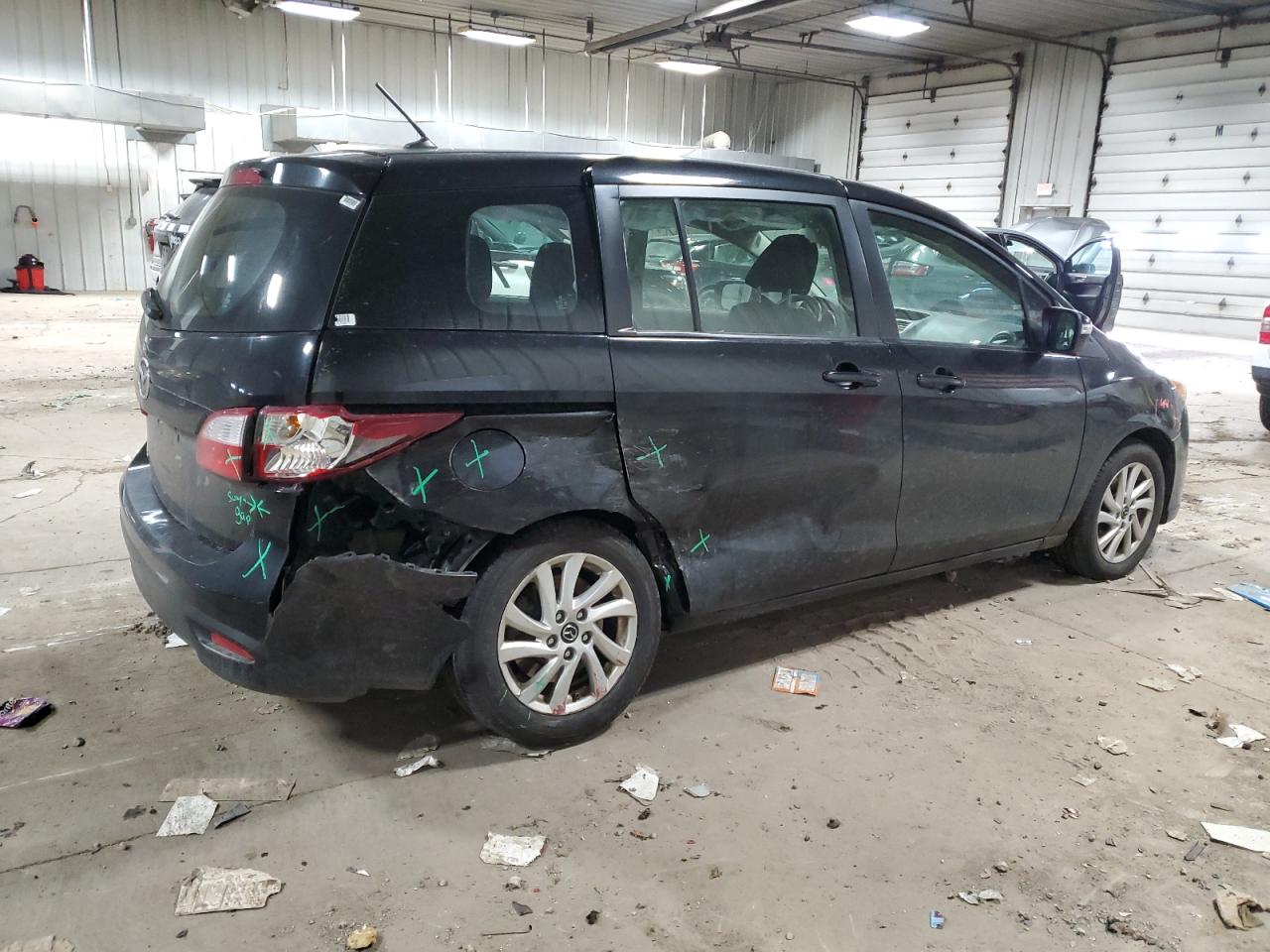 2015 Mazda 5 - Image 3