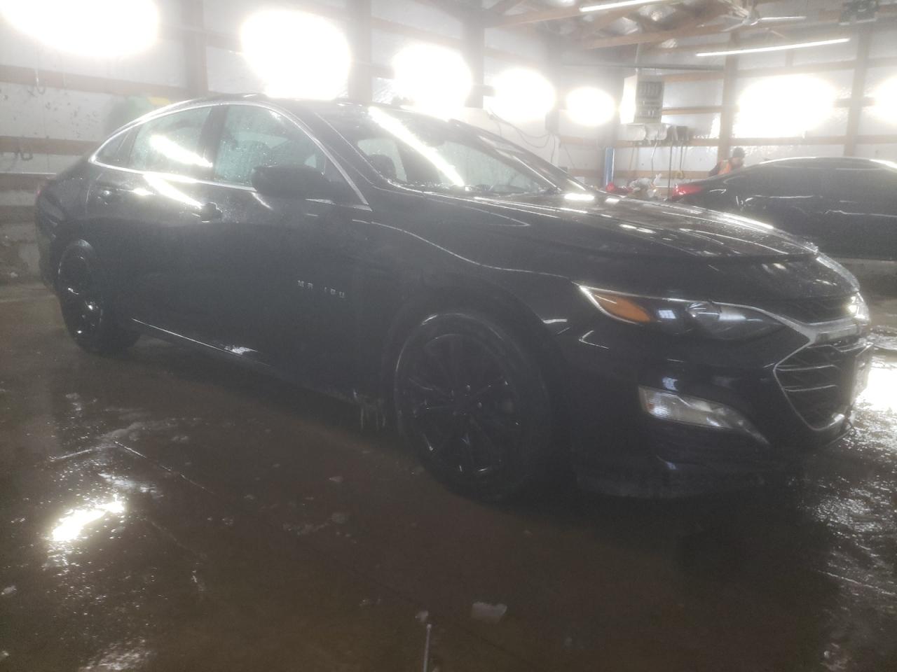 2021 Chevrolet Malibu - Image 4