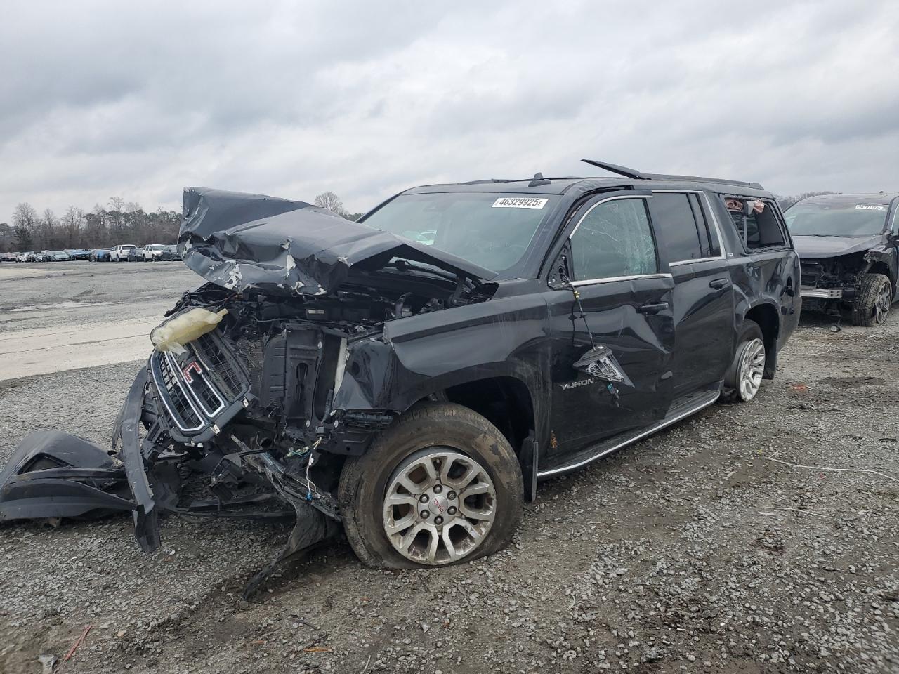 2017 GMC Yukon - Image 1