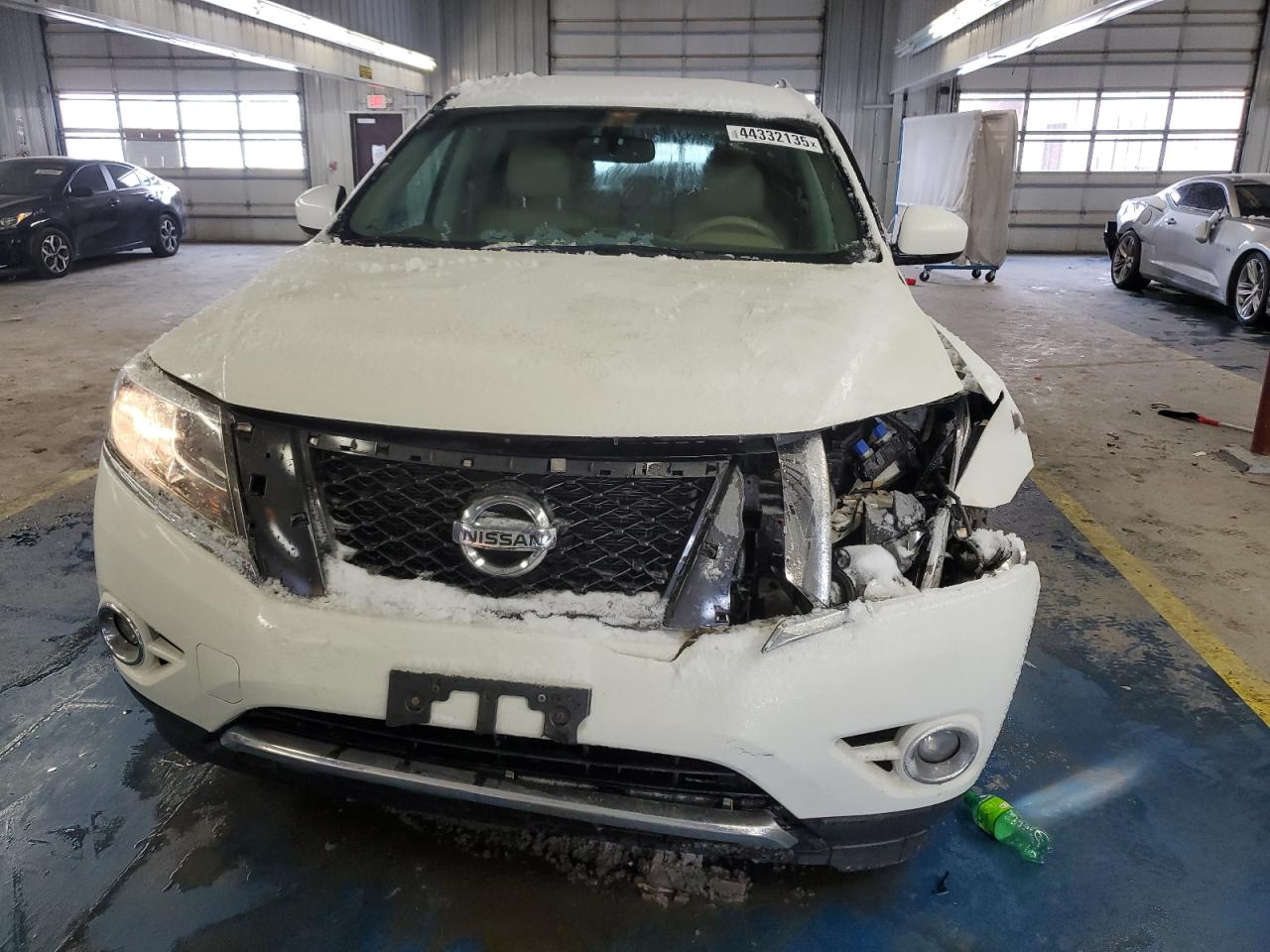 2014 Nissan Pathfinder - Image 5