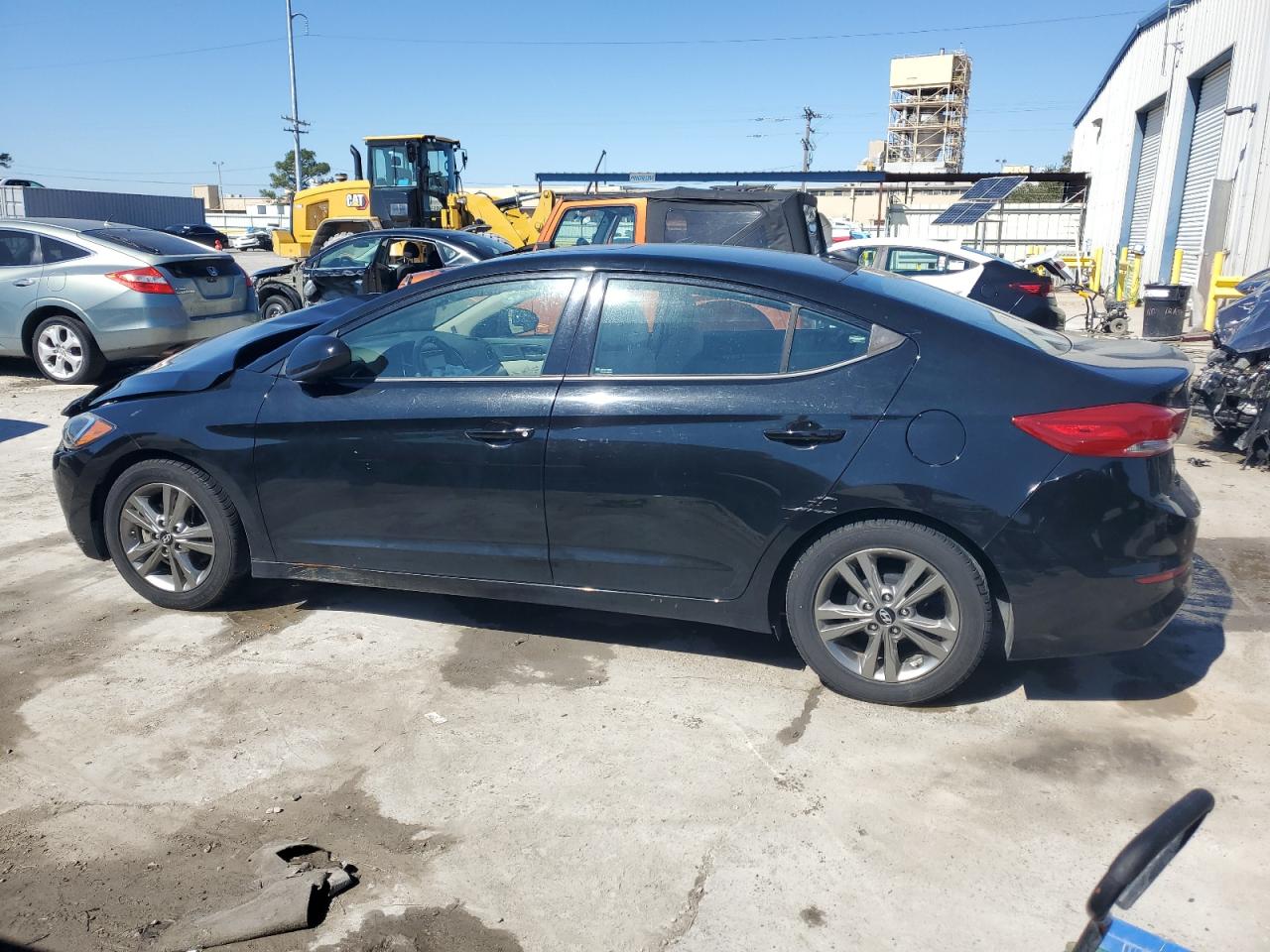 2017 Hyundai Elantra - Image 2
