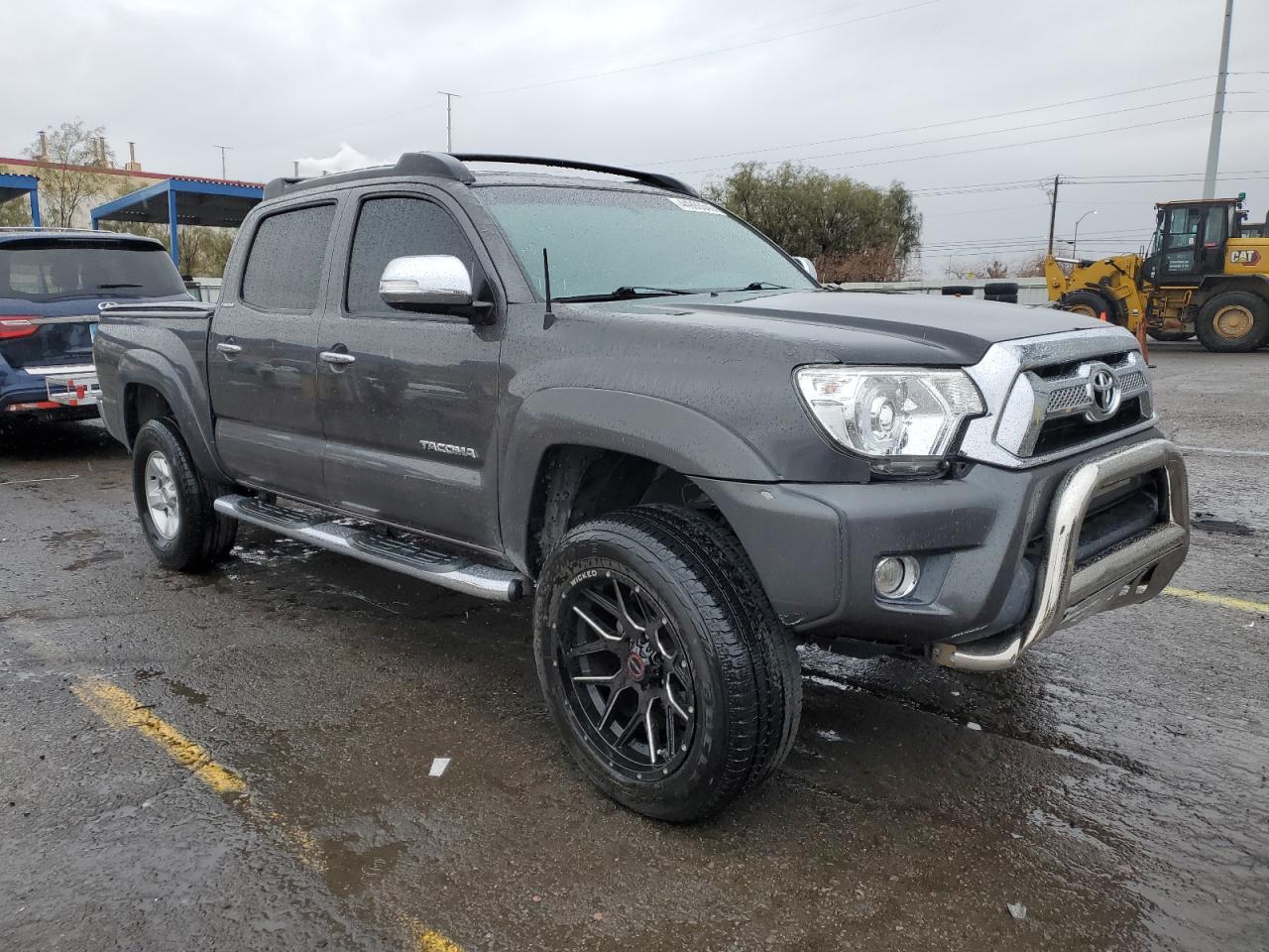 2013 Toyota Tacoma - Image 4