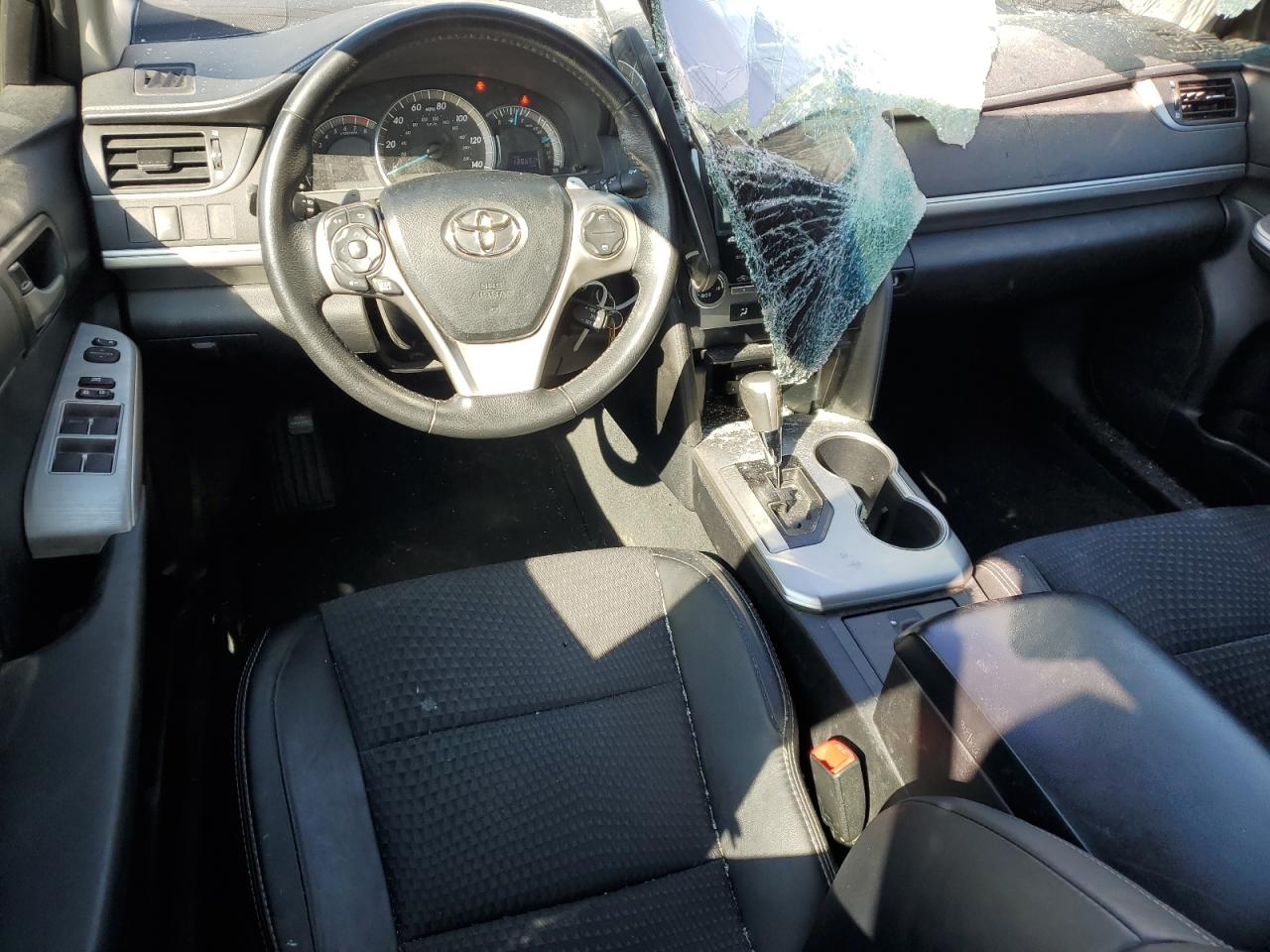 2013 Toyota Camry - Image 8