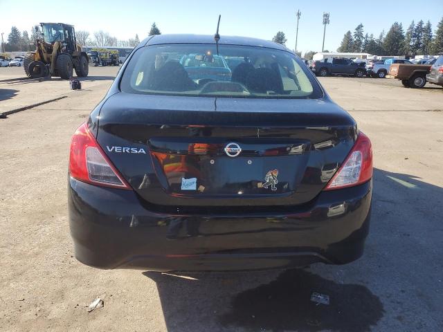  NISSAN VERSA 2017 Czarny