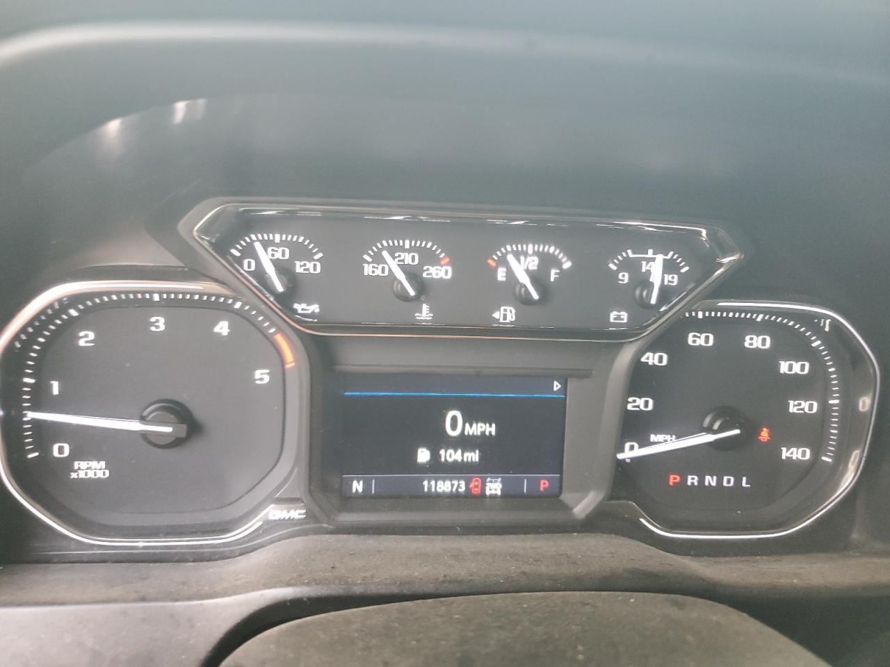 2022 GMC Sierra - Image 9