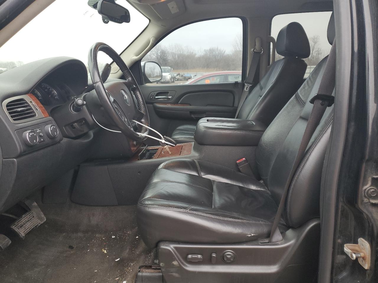 2008 Chevrolet Tahoe - Image 7