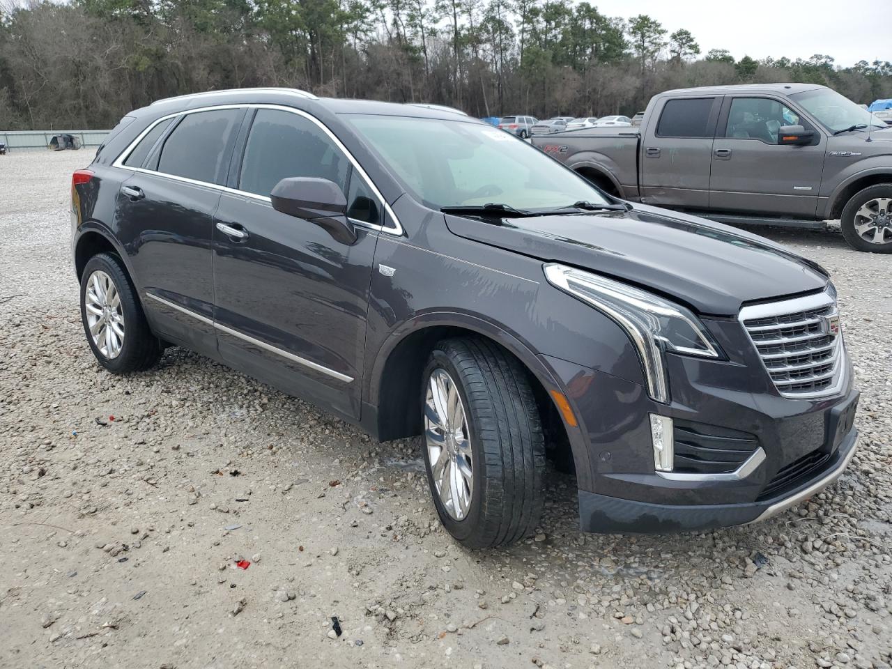 2019 Cadillac XT5 - Image 4