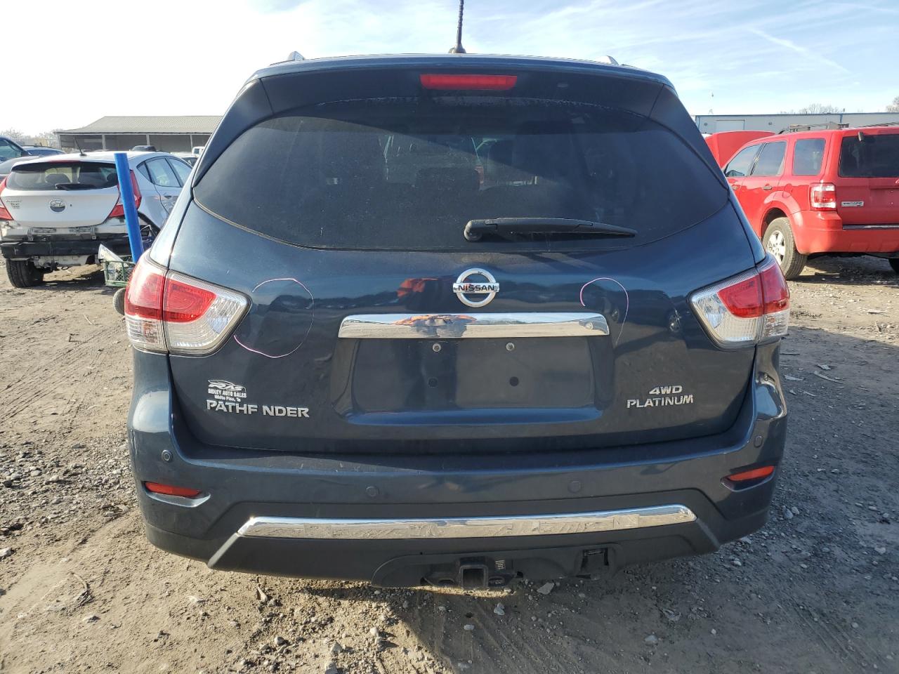 2016 Nissan Pathfinder - Image 6