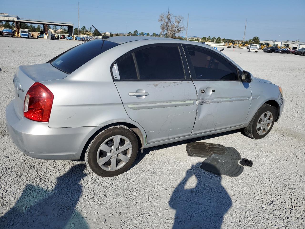 2008 Hyundai Accent - Image 3