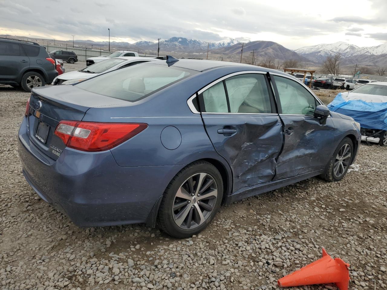 2016 Subaru Legacy - Image 3