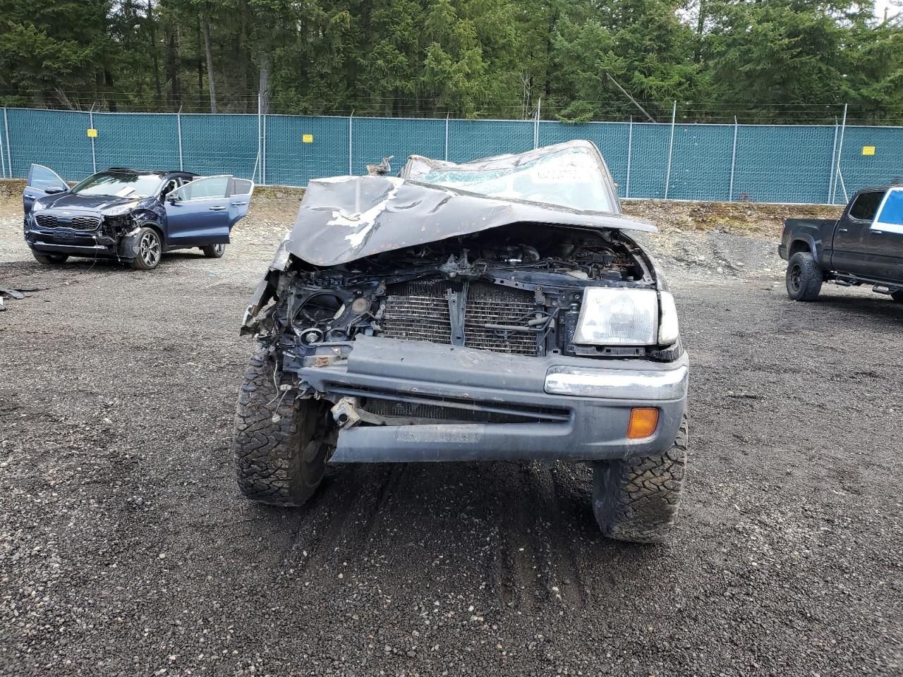 1998 Toyota Tacoma - Image 5
