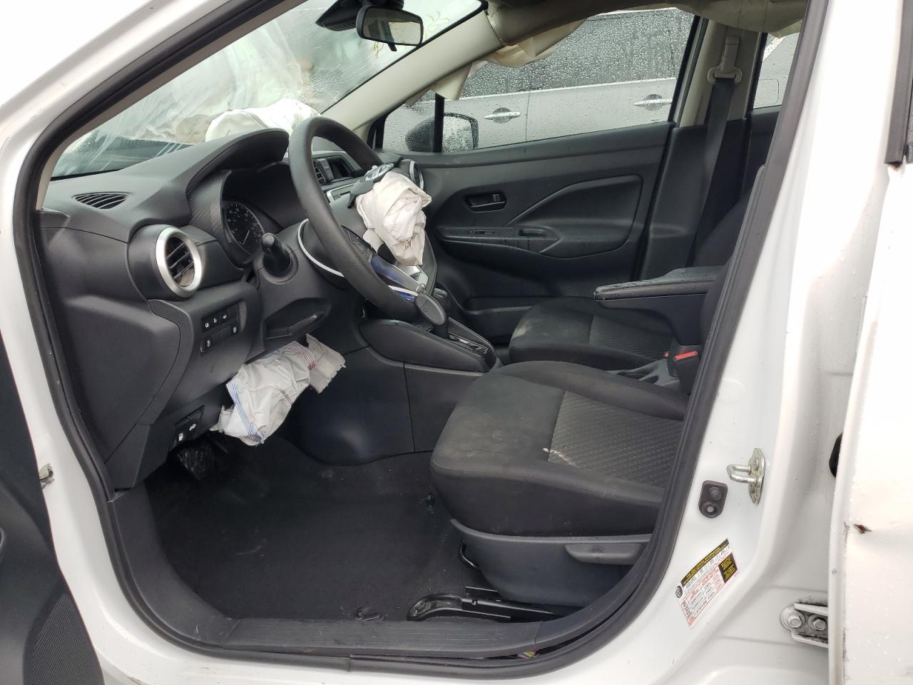 2021 Nissan Versa - Image 7
