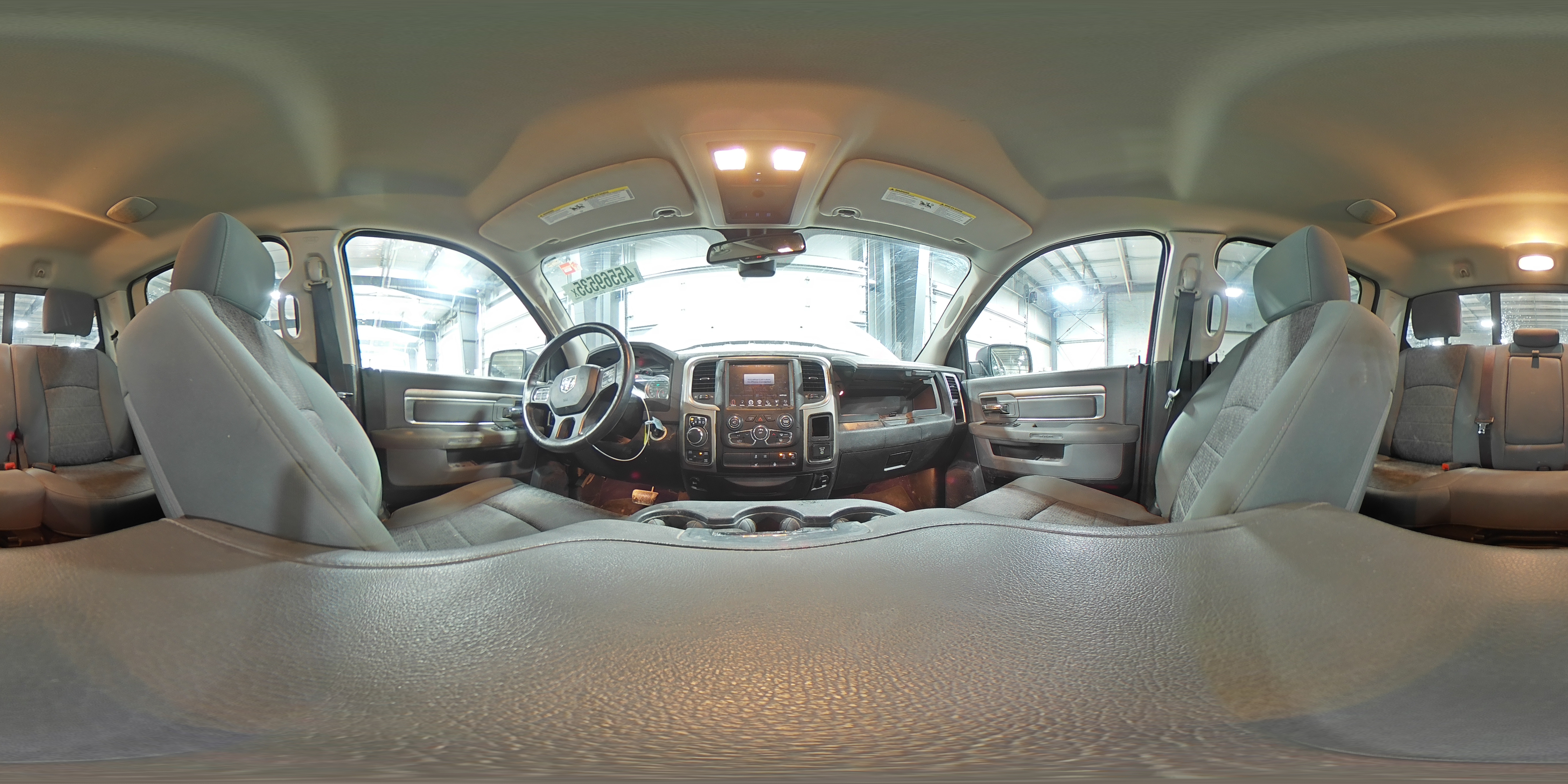 2014 RAM 1500 - Image 14