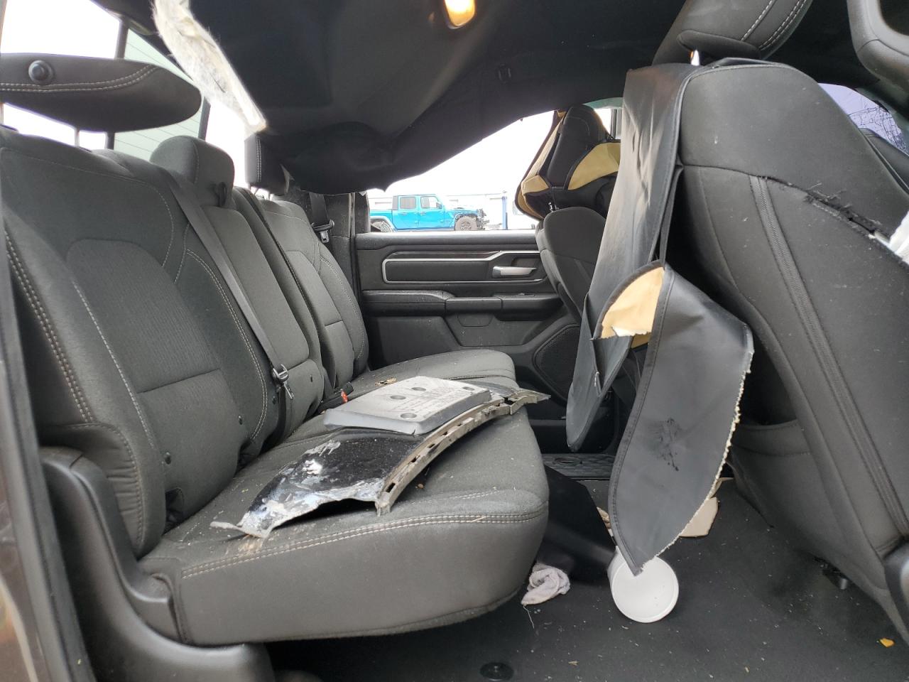 2019 RAM 1500 - Image 10
