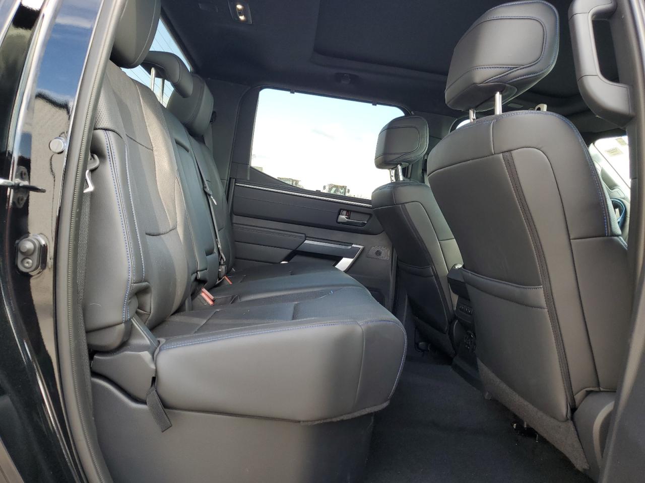 2023 Toyota Tundra - Image 10