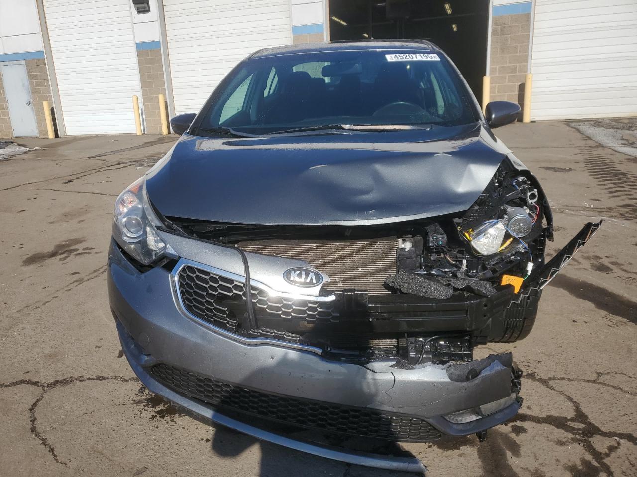 2016 Kia Forte - Image 5