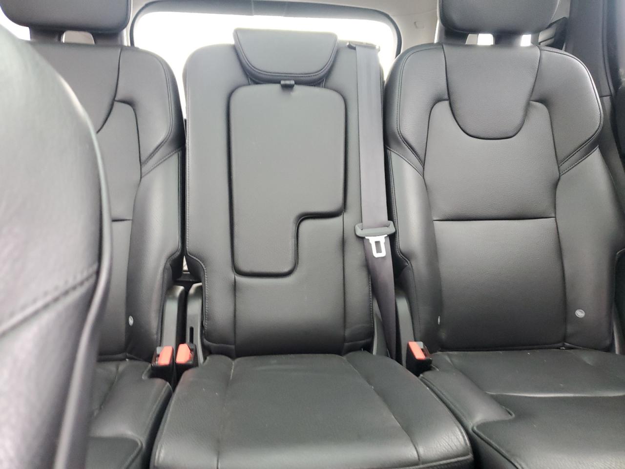 2018 Volvo XC90 - Image 10
