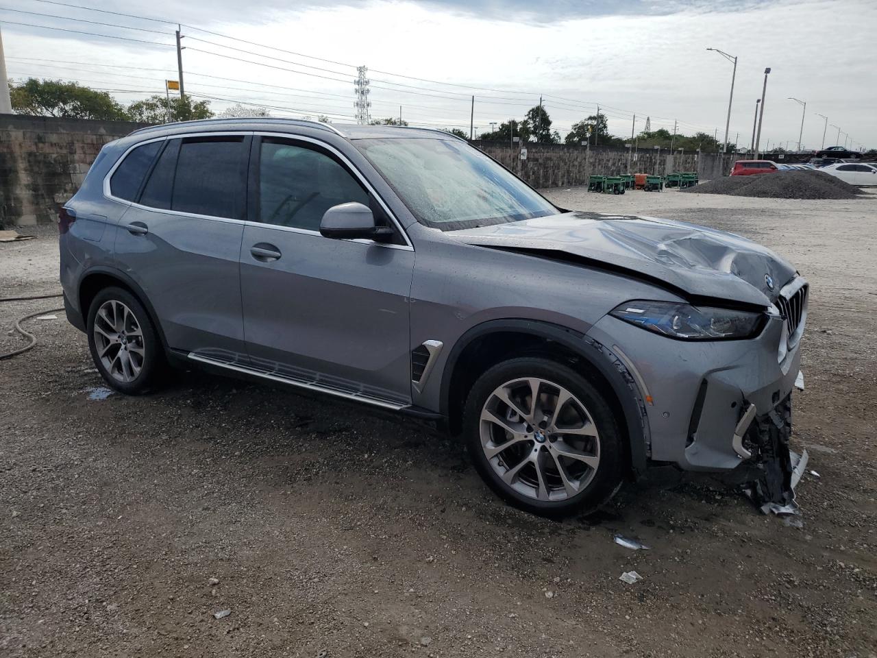 2024 BMW X5 - Image 4