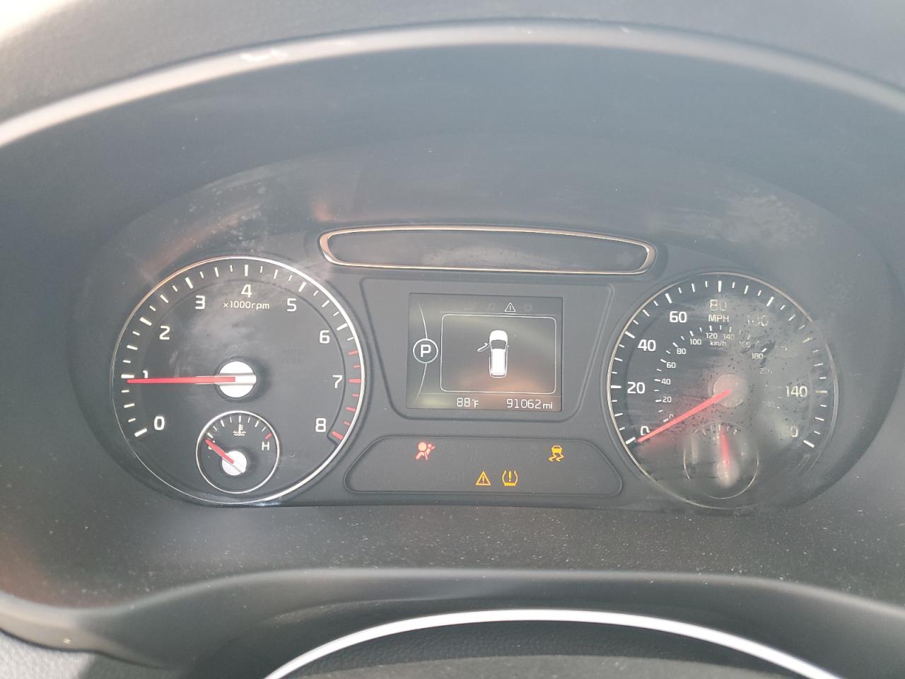 2016 Kia Sorento - Image 9