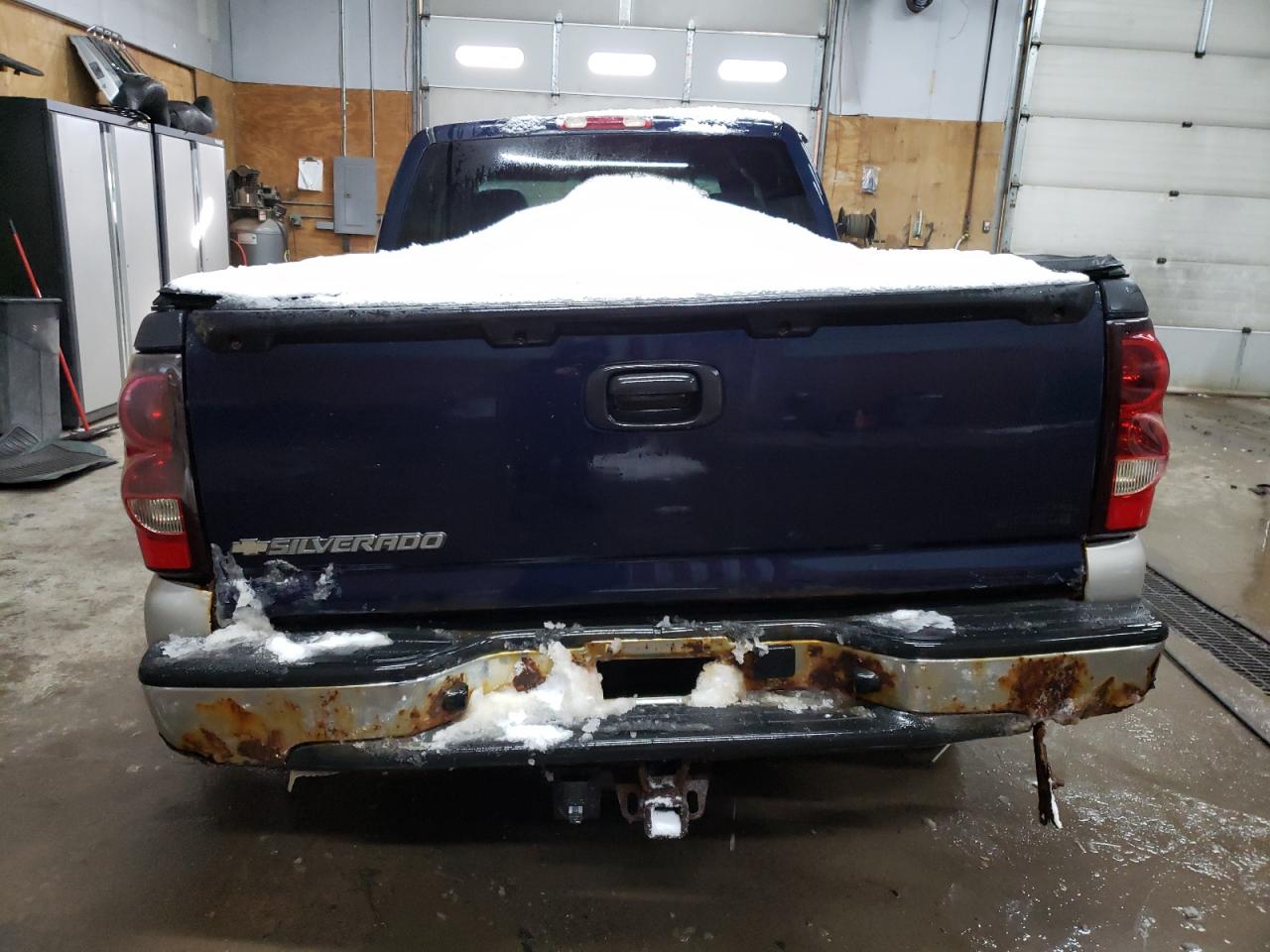 2006 Chevrolet Silverado - Image 6