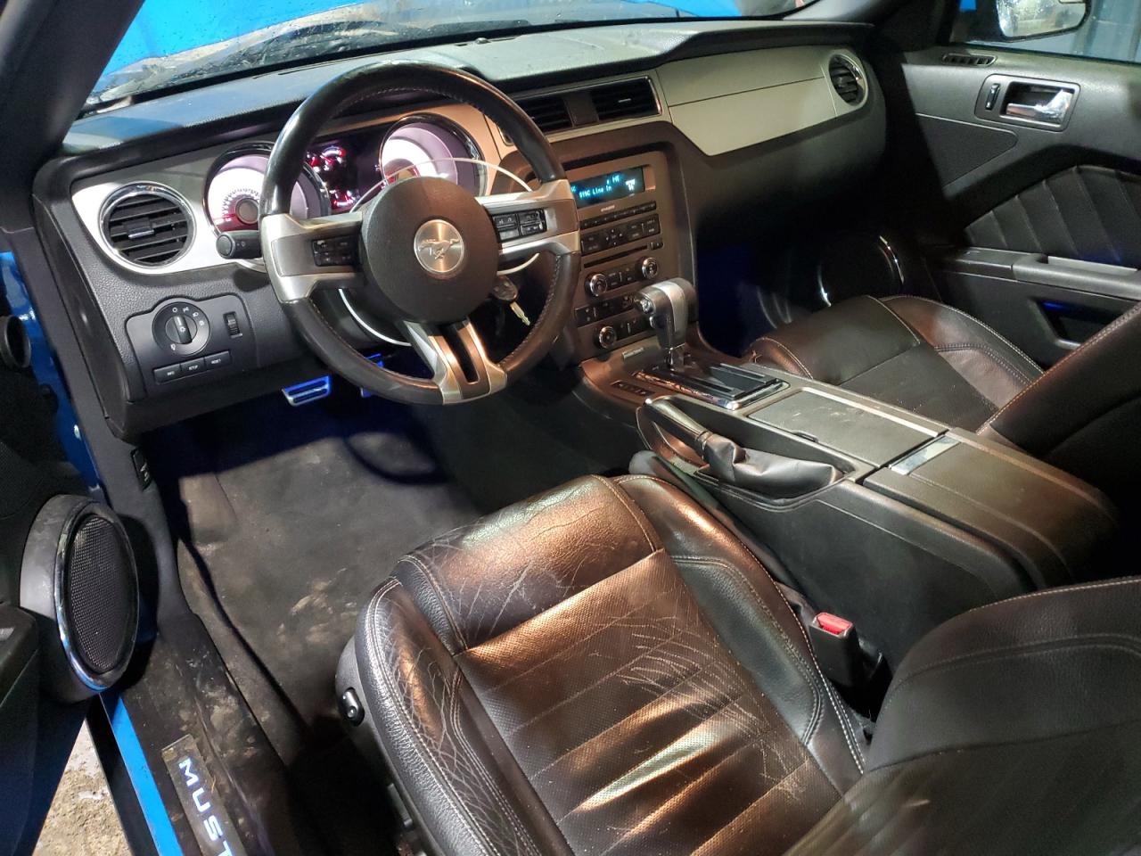 2012 Ford Mustang - Image 8