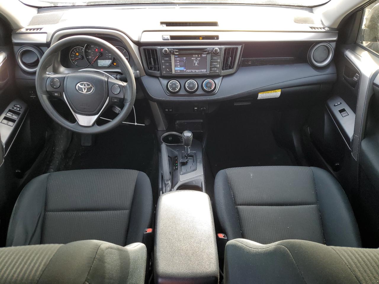 2016 Toyota RAV 4 - Image 8