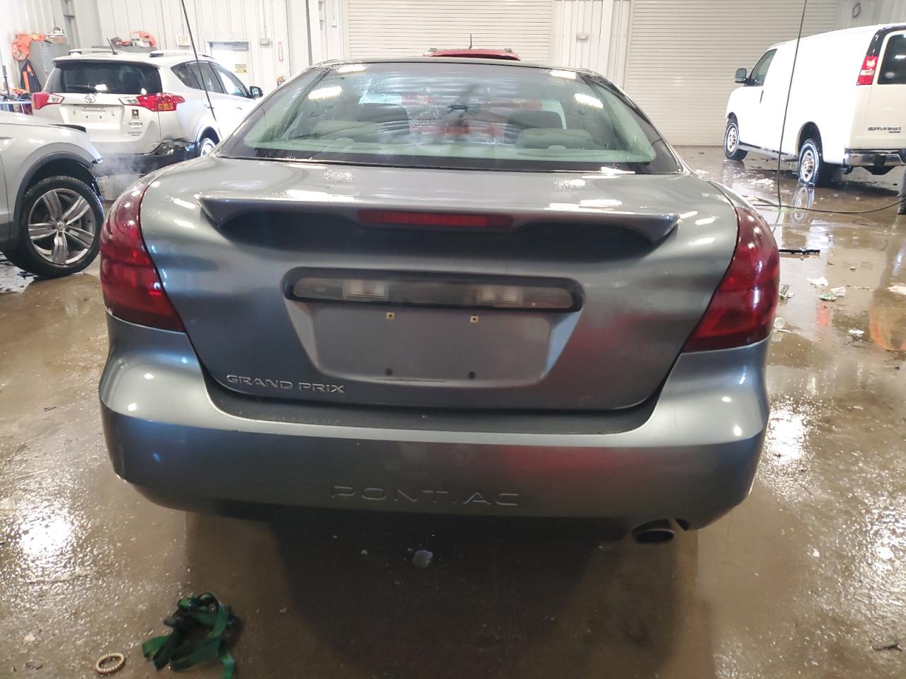 2005 Pontiac Grand Prix - Image 6