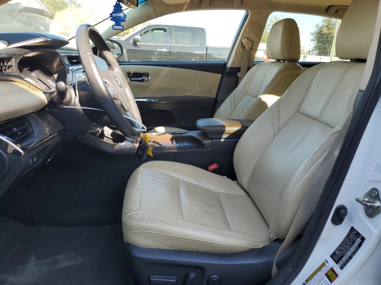 2013 Toyota Avalon - Image 7