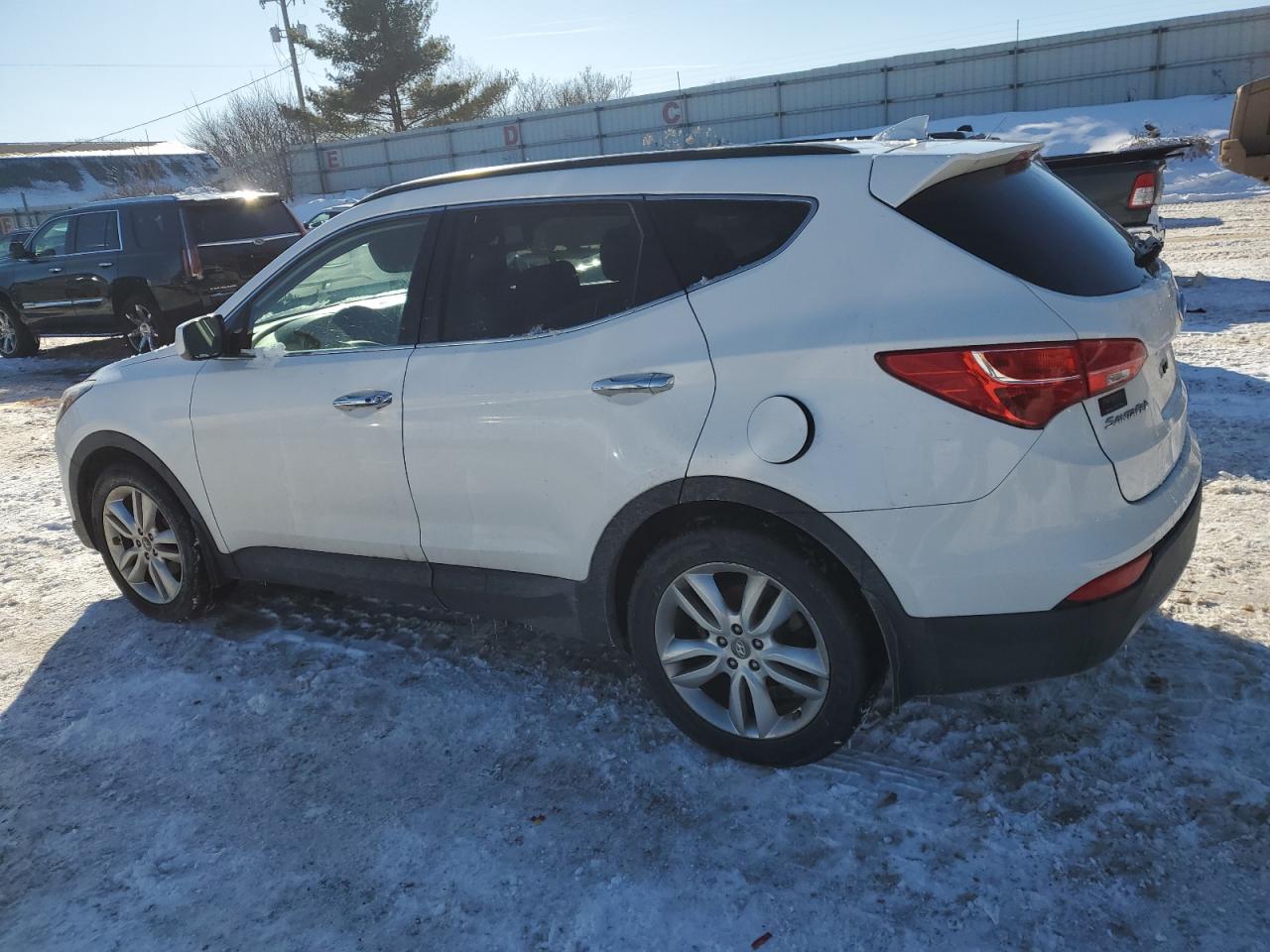2013 Hyundai Santa Fe - Image 2