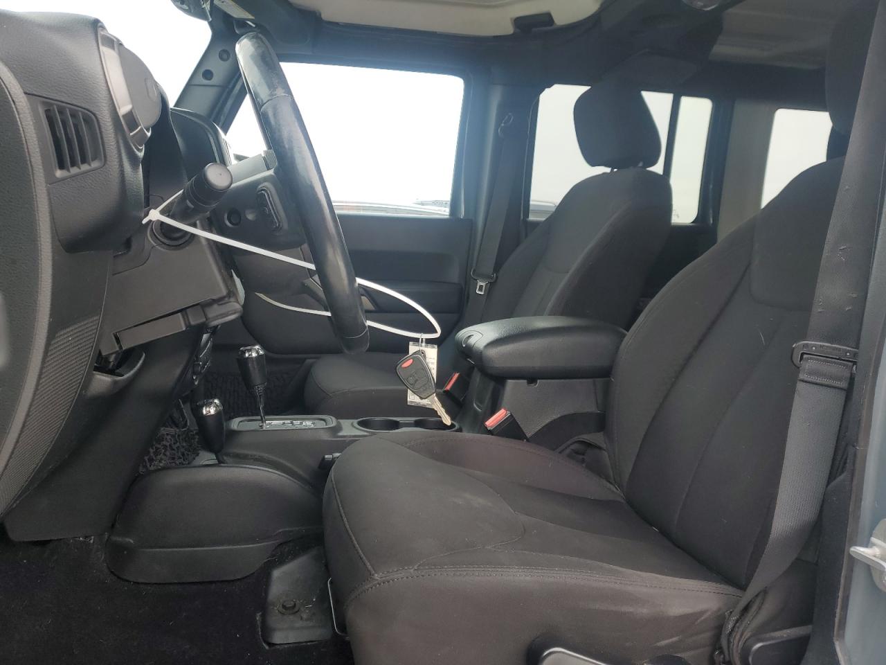 2015 Jeep Wrangler - Image 7