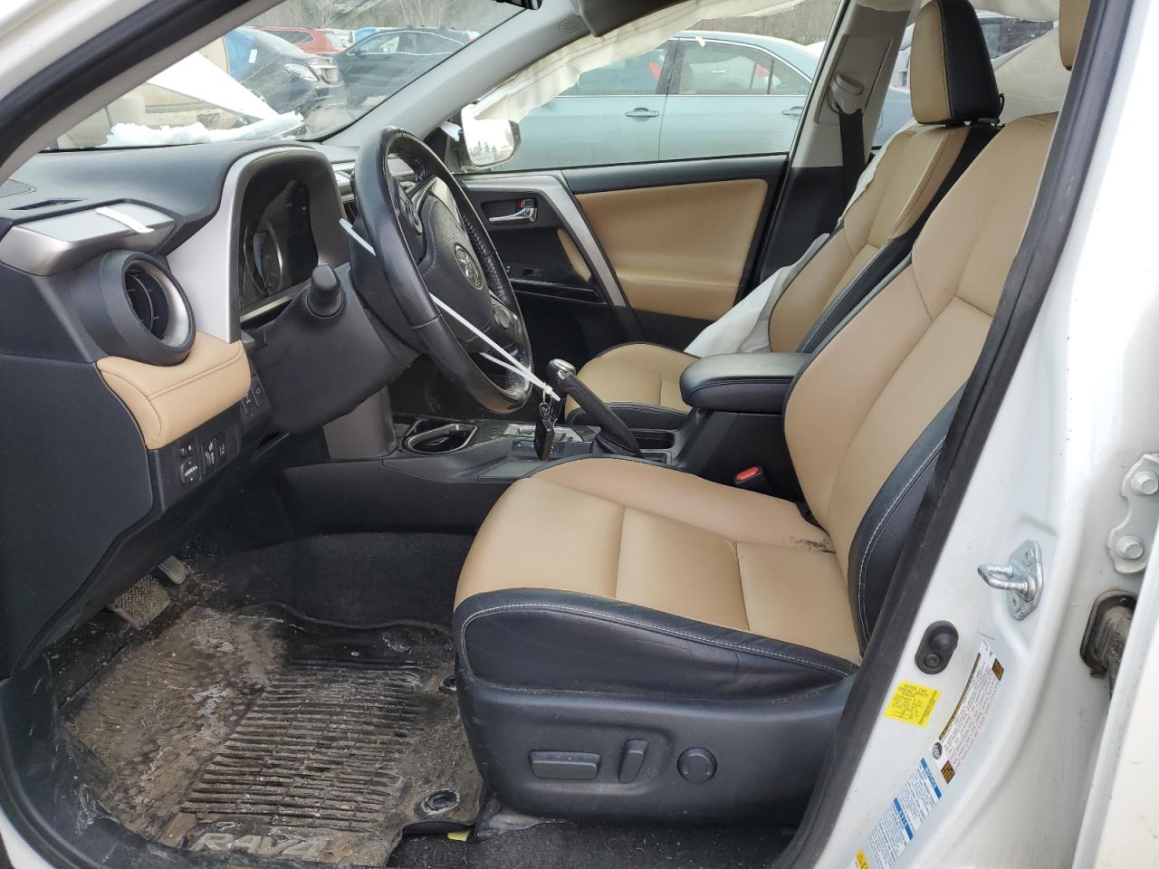 2018 Toyota RAV 4 - Image 7