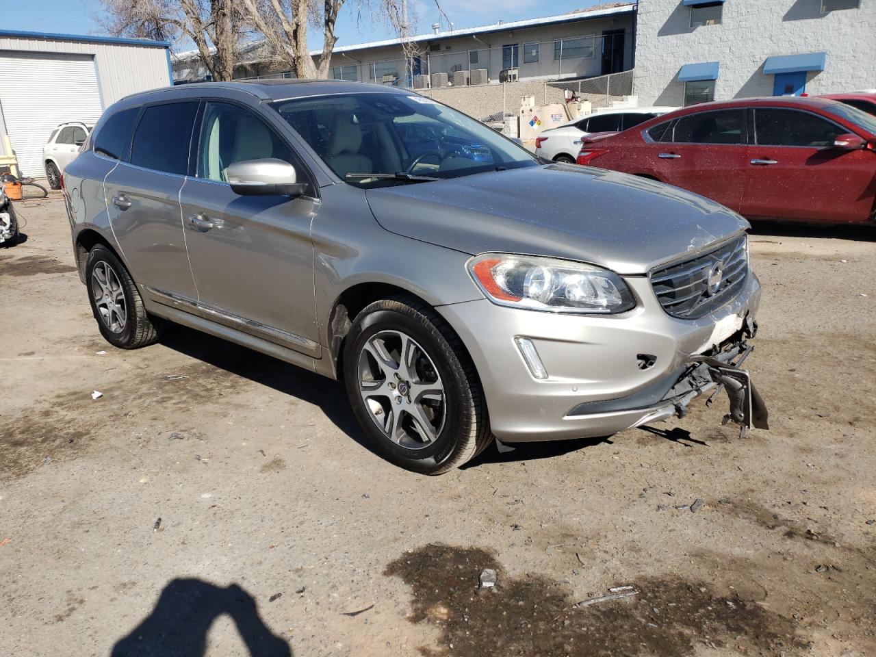 2015 Volvo XC60 - Image 4