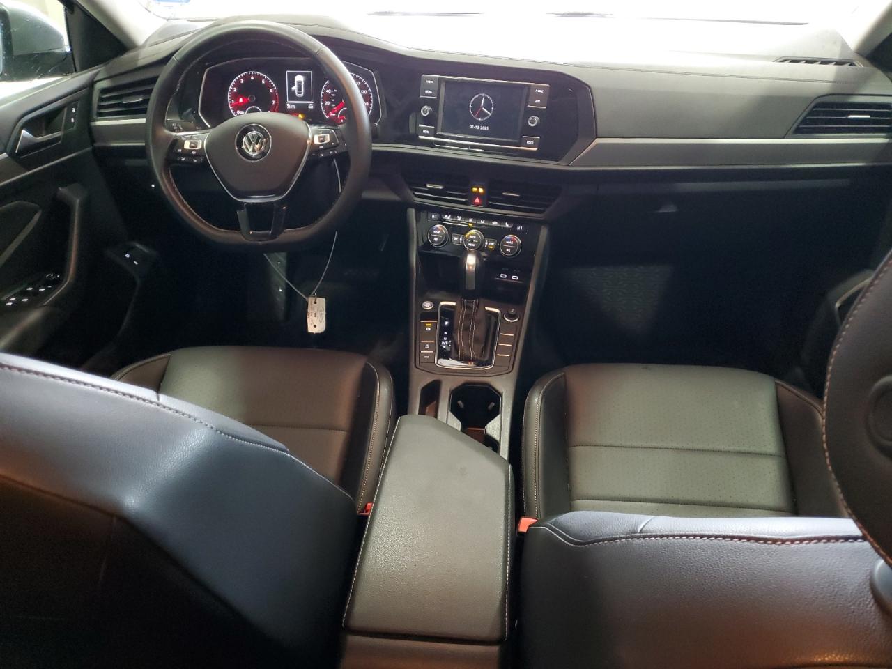 2021 Volkswagen Jetta - Image 8